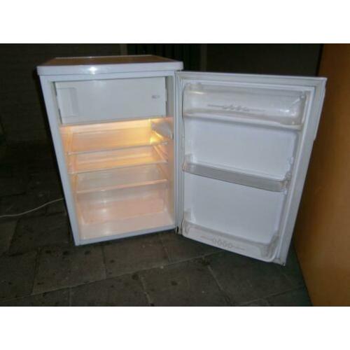 Zanussi Tafelmodel Koelkast met Vriesvak.
