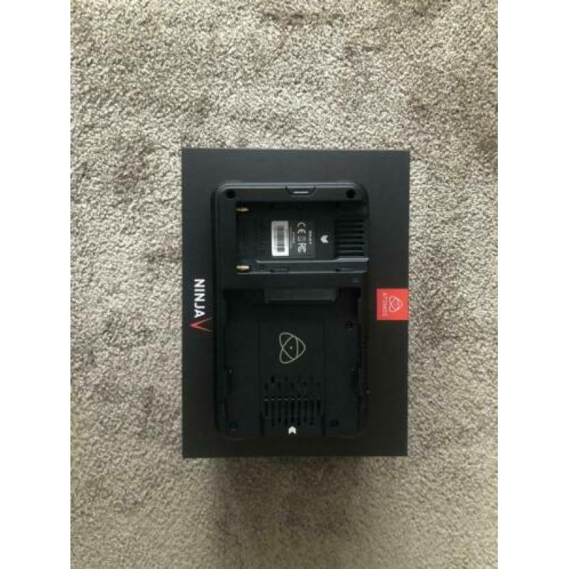 Atomos Ninja V + 1 TB SSD