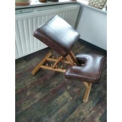 kniestoel balansstoel hout en leer knie stoel balans