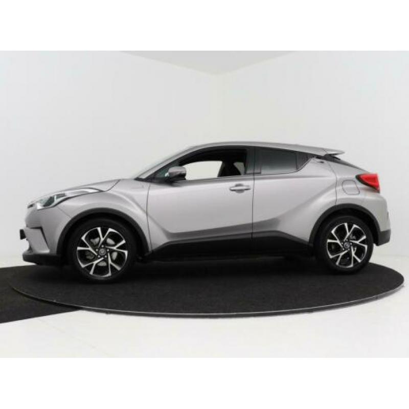 Toyota C-HR 1.8 Hybrid Dynamic 5-drs | Fabrieksgarantie | Na