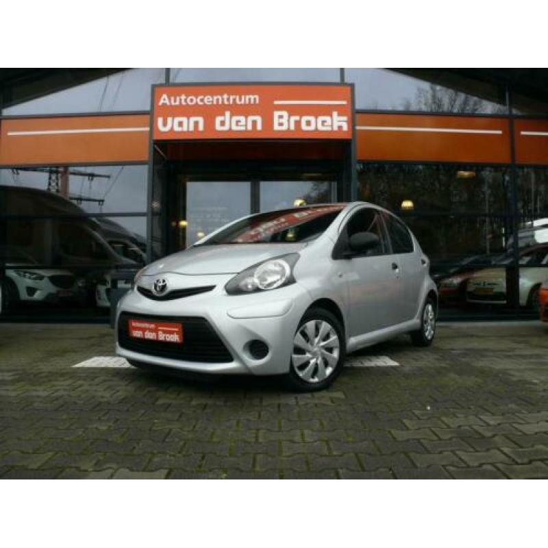 Toyota Aygo 1.0 VVT-i Comfort 5Drs Airco Elec Pakket Face Li