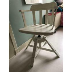 Bureaustoel van hout