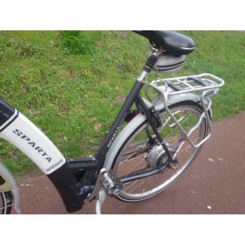 Sparta elektrische Dames fiets met 7 versnellingen