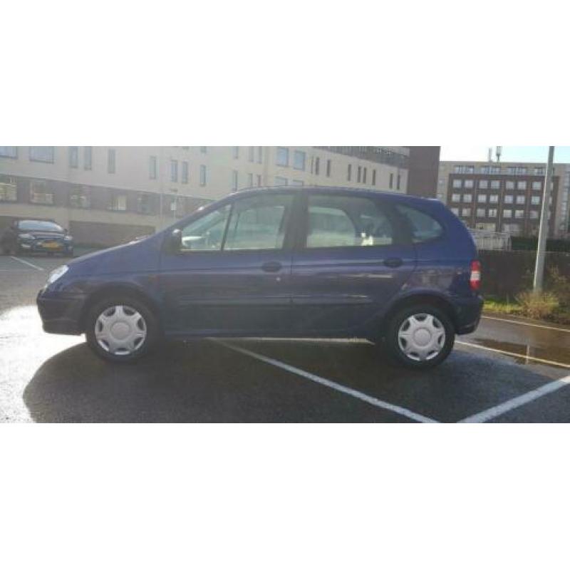 Renault Scenic 1.6 16v automaat, revisie gehad en nieuwe APK