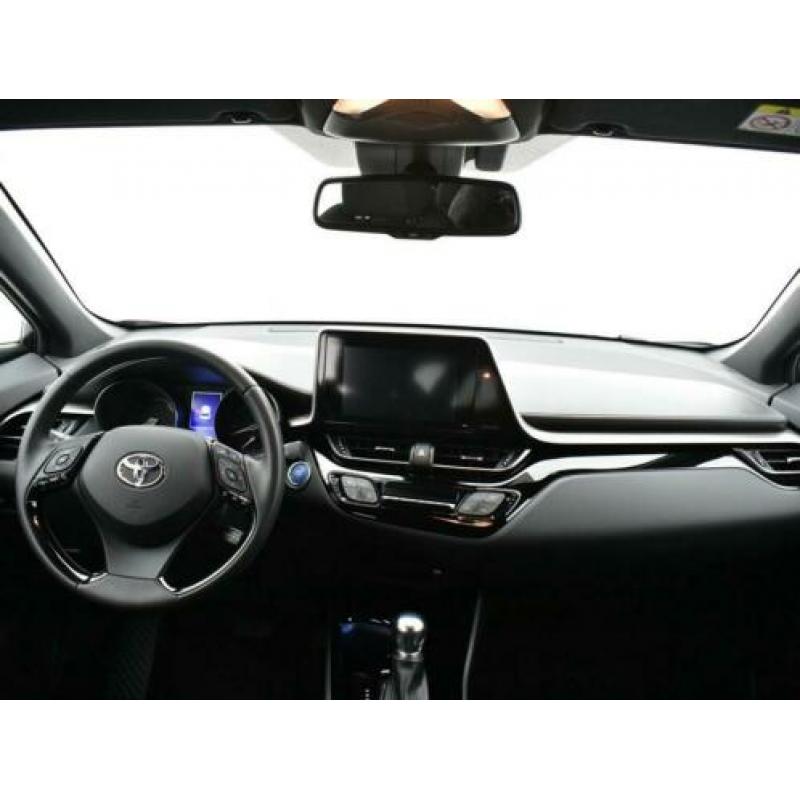 Toyota C-HR 1.8 Hybrid Dynamic 5-drs | Fabrieksgarantie | Na