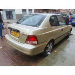 Hyundai Accent 1.3i LS Airco export.