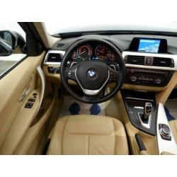 BMW 3 Serie Touring 320D 184PK HIGH EXE LUXURY AUT8, Leer, N