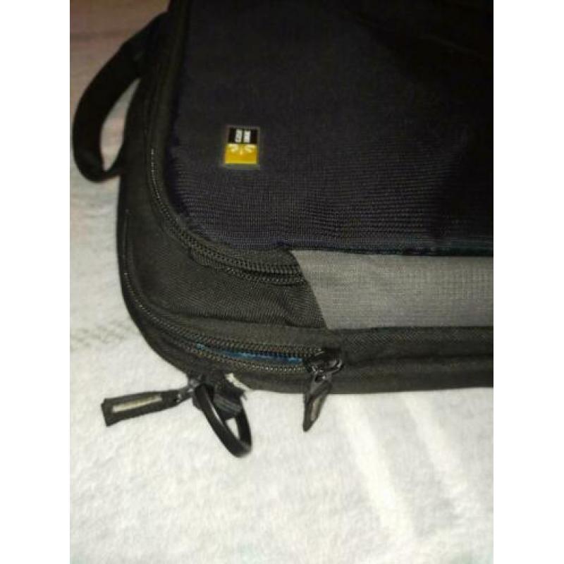 Case Logic tas zwart en zgan, keurige tas