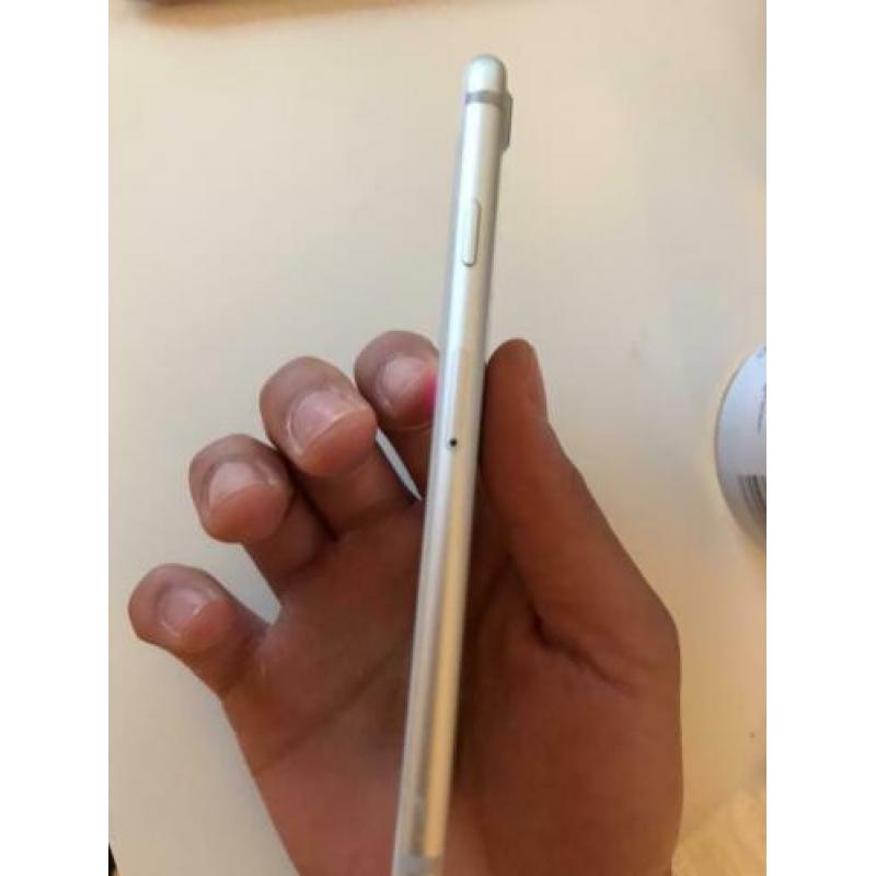 Iphone 7 wit/zilver 32GB