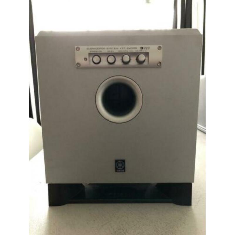 3 x Canton CD50 center/back speakers (50 Watt)