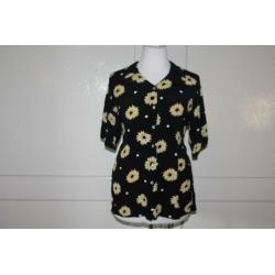 Target/schmeinck 2 vlotte blouses mt 40 KOOPJE