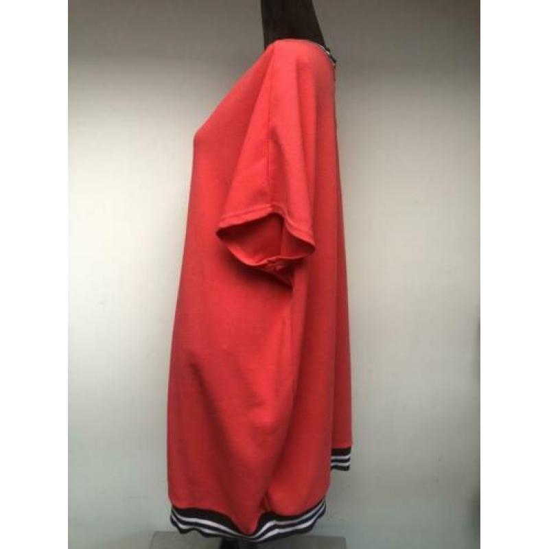 Superleuk rood jurkje sportieve boorden LADIES LADIES 54/56