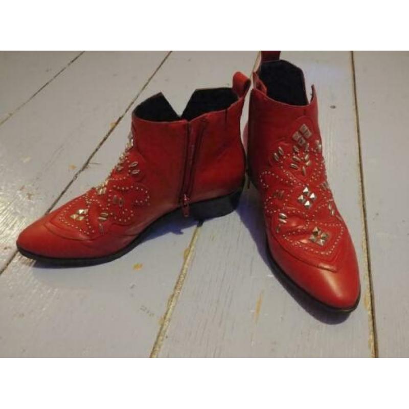 Rode leren western laarsjes van Bronx maat 38
