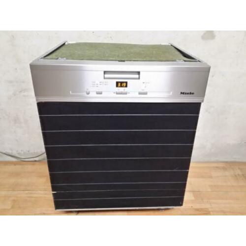 Luxe rvs miele (half/geintegreerd) inbouw vaatwasser !