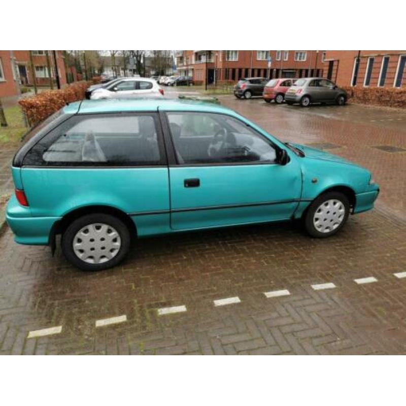 Suzuki Swift 1.3 GL AUT U9 1995 Groen automaat 94583 km
