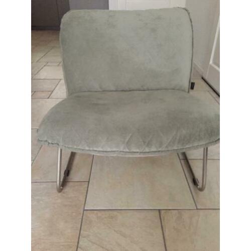 Fauteuil van trendhopper in zachte groentint