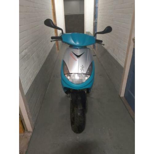 Te koop Peugeot vivacity Met blauwe kenteken