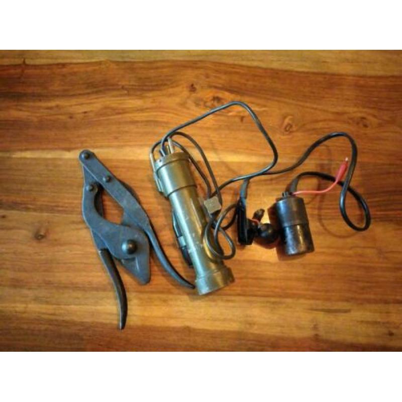 RAF reddingsvest licht. Wire cutter US army mortier scope ri