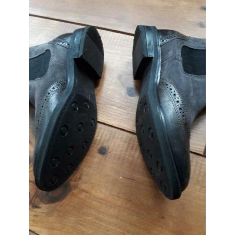 Prachtige Chelsea boots mt37 Grijzige kleur