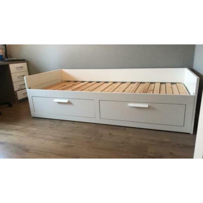 IKEA bed 90x200