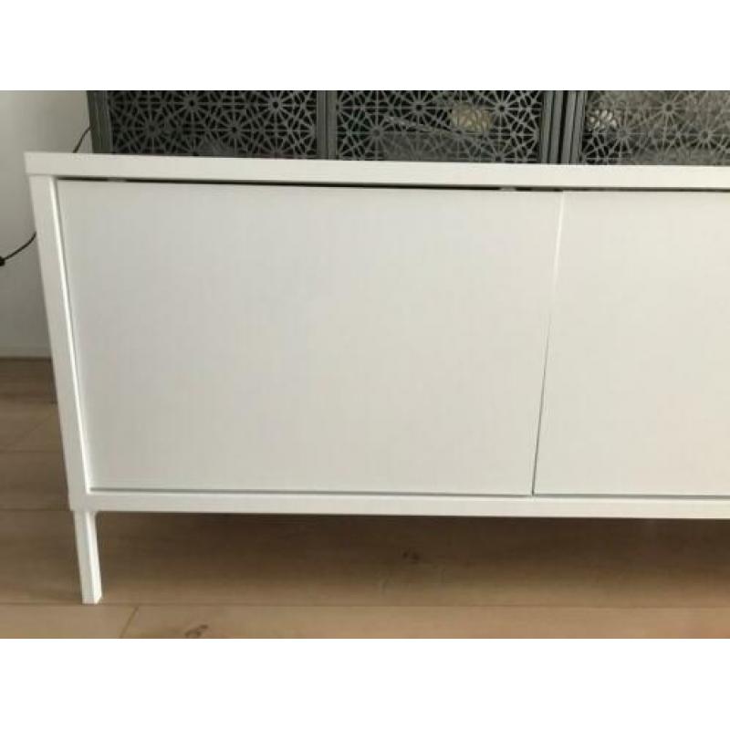 Wit tv-meubel