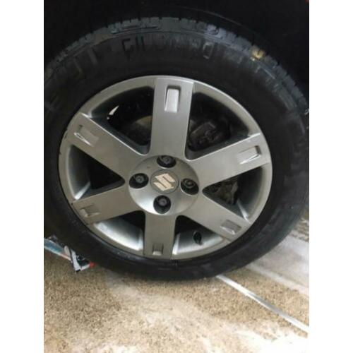 Suzuki swift 4x100 banden 15 inch