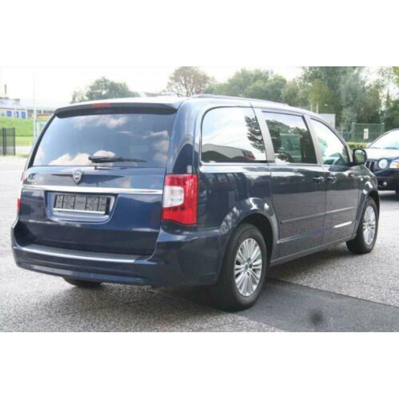 LANCIA Voyager 2.8 MultiJet 163PK AUT Gold