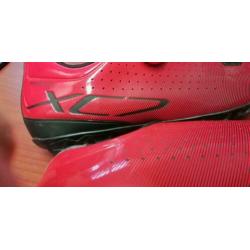Mooie rode mtb mountainbike schoenen spd met spd pedalen
