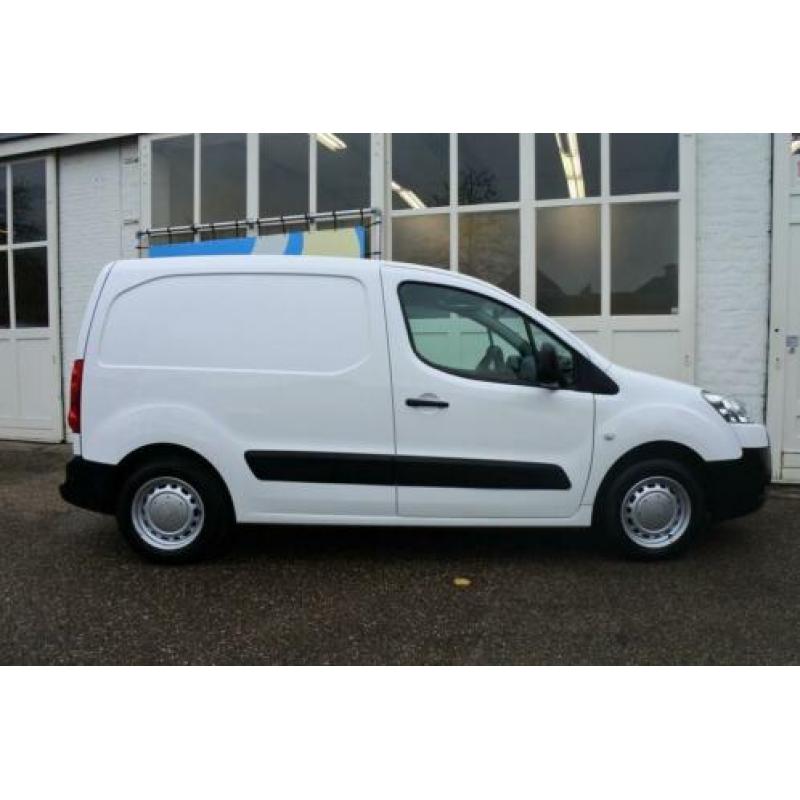 Peugeot Partner 120 1.6 HDI | Airco | NIEUWE APK | TREKHAAK