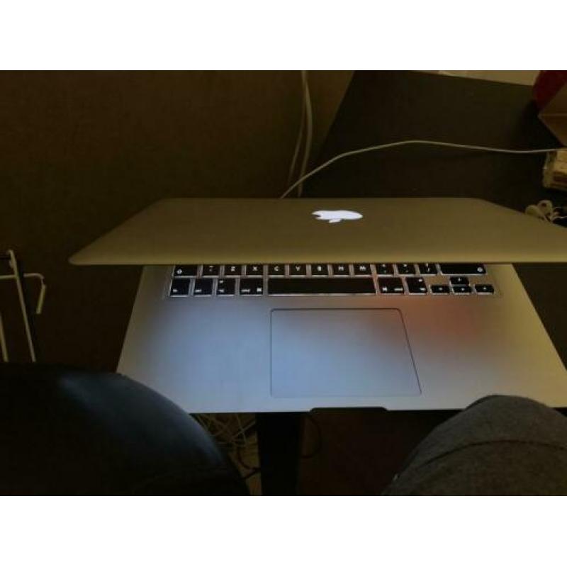 Macbook Air 13-inch 1,7GHz intel core i5 256GB