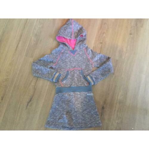Schattige warme jurk met glitter van Moodstreet 122 zgan