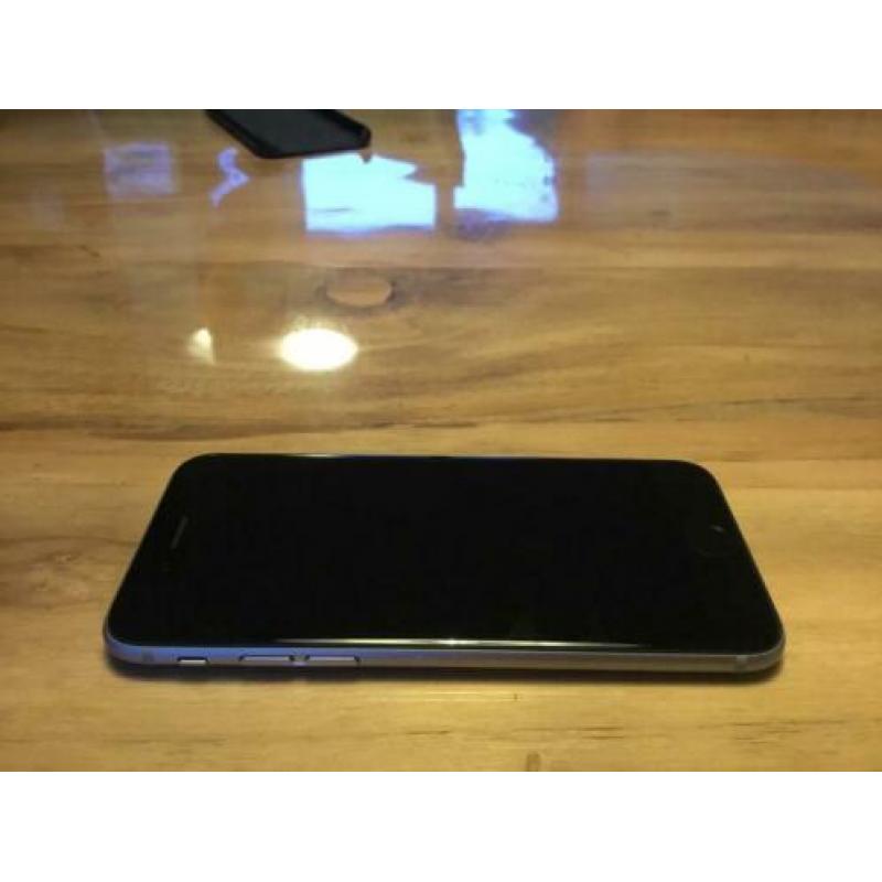 Apple iPhone 6