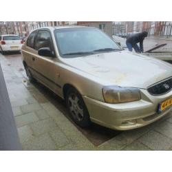 Hyundai Accent 1.3i LS Airco export.
