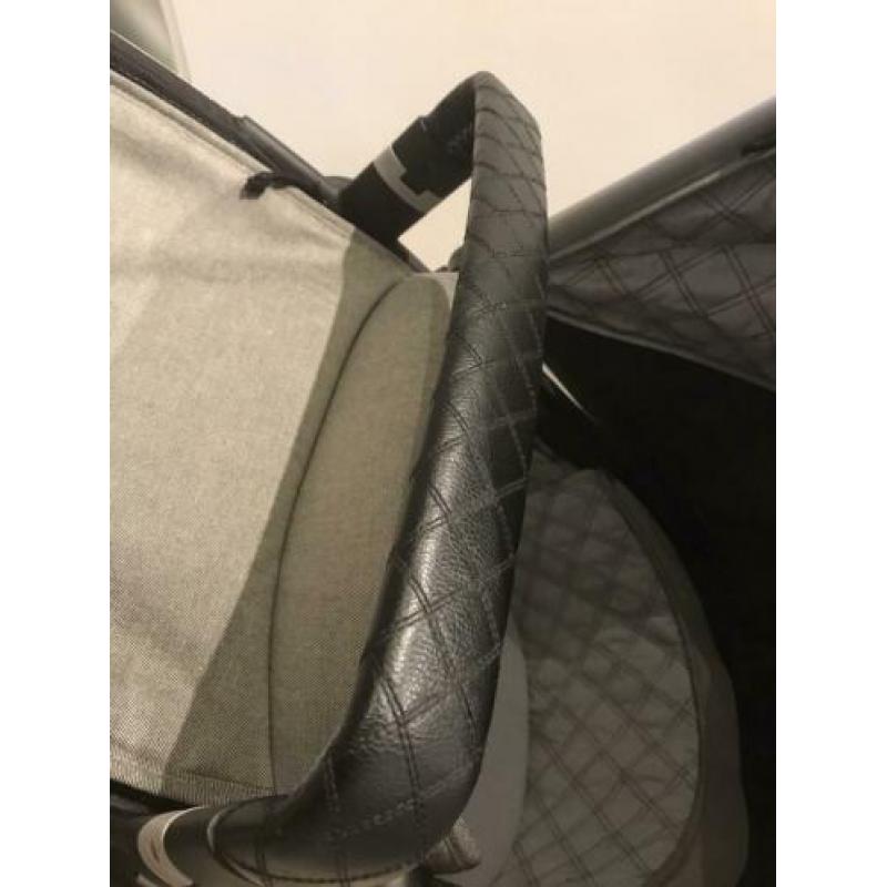 Prachtige en nette Joolz Geo Grijs (Graphite Grey)