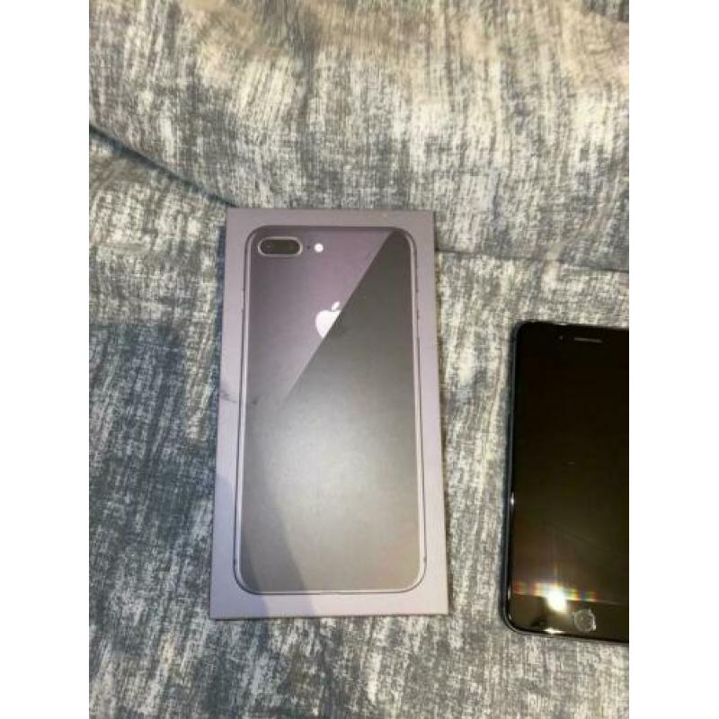 Iphone 8 plus 64Gb