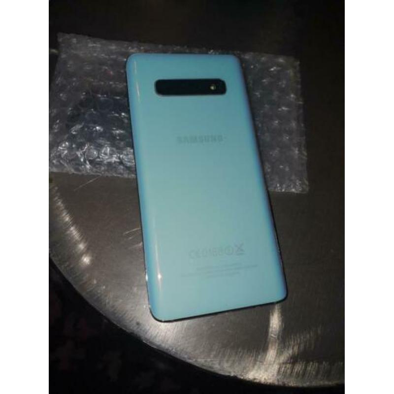 Samsung s10+