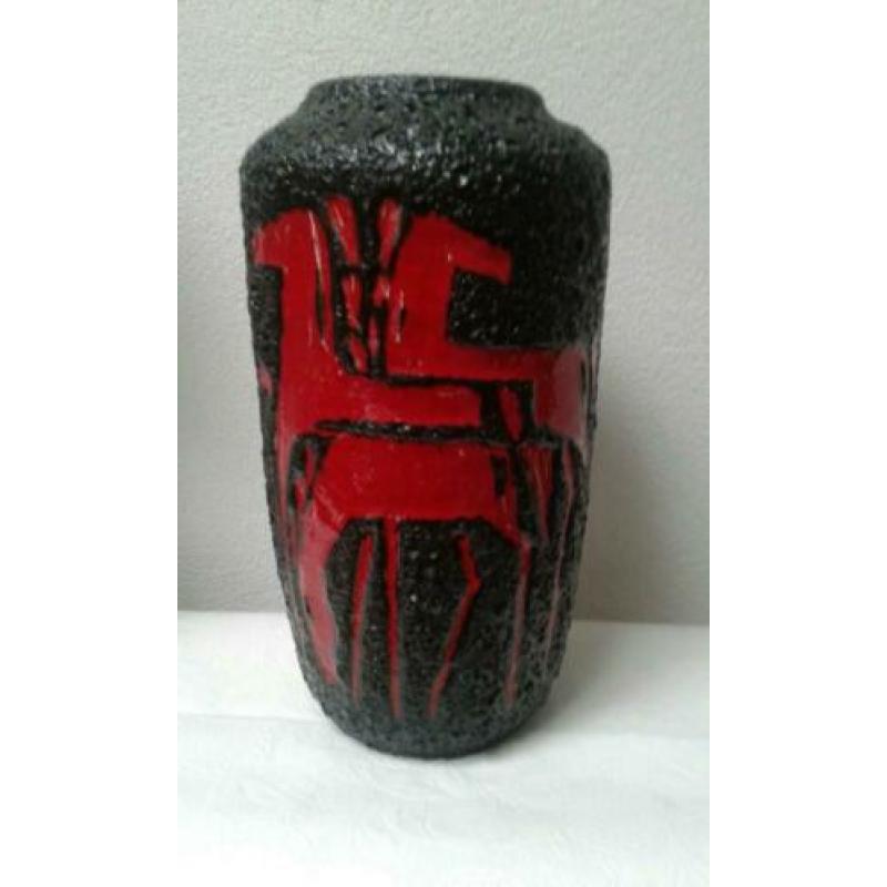 W. Germay fatlava vloervaas