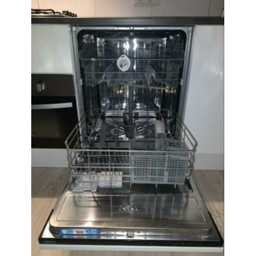 Zanussi vaatwasser XXL 2 jaar oud!