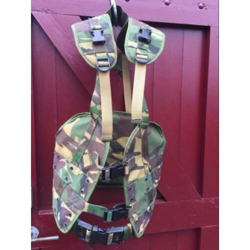 Militaire harnas/body protector