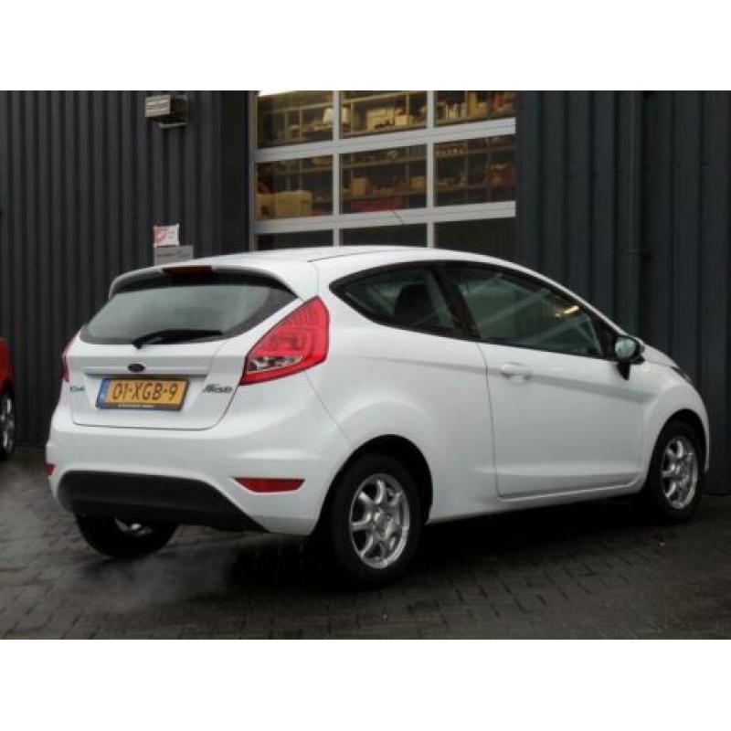Ford Fiesta 1.6 TDCi ECOnetic Trend Airco Lm Velgen Goed ond