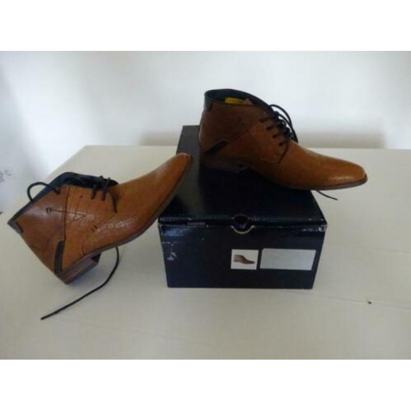 “NIEUW MAAT 40 cognac/bruin in combinatie met blauw half hog