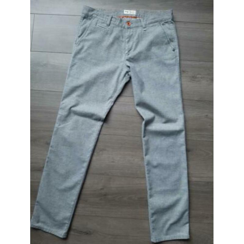North 84 34-34