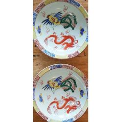 chineese kom met draken decoratie