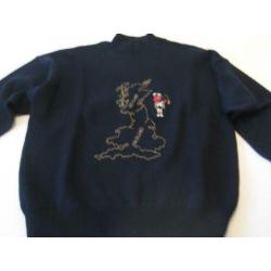 Revolt Trui maat 40./42 donker blauw met applicatie 27022020
