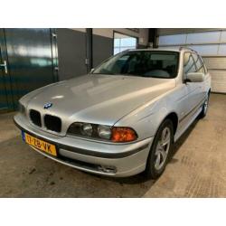 BMW 5-serie Touring 523i Executive Youngtimer/Automaat !