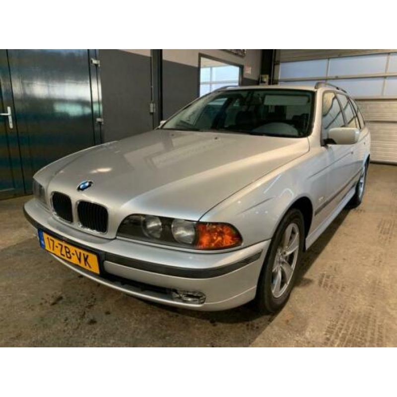 BMW 5-serie Touring 523i Executive Youngtimer/Automaat !