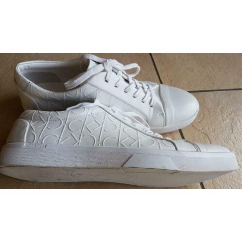 Calvin Klein schoenen / sneakers off white mt 44 zgan