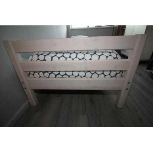 Flexa white wash bed 90x200cm