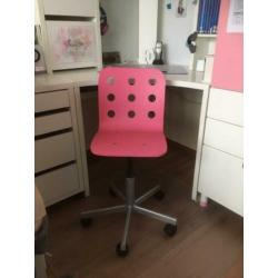 Mooie roze Ikea kinder bureaustoel