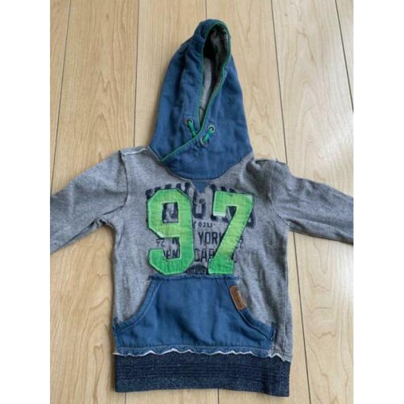 Vingino hoodie / trui maat 104